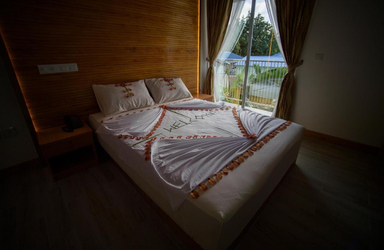 PERLA Dhangethi Exterior foto